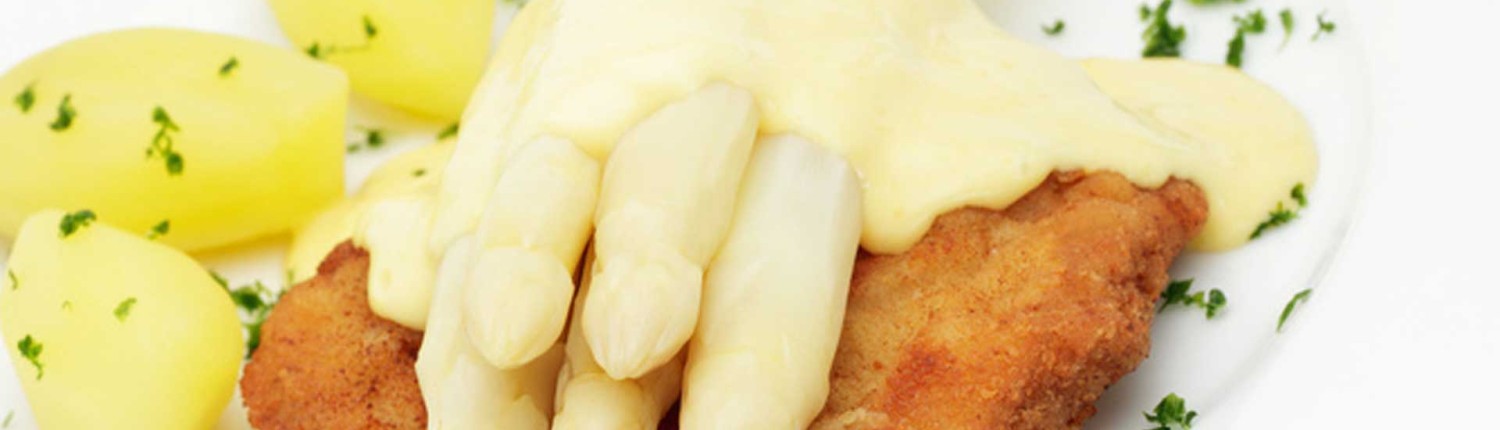 Stangenspargel mit Schnitzel